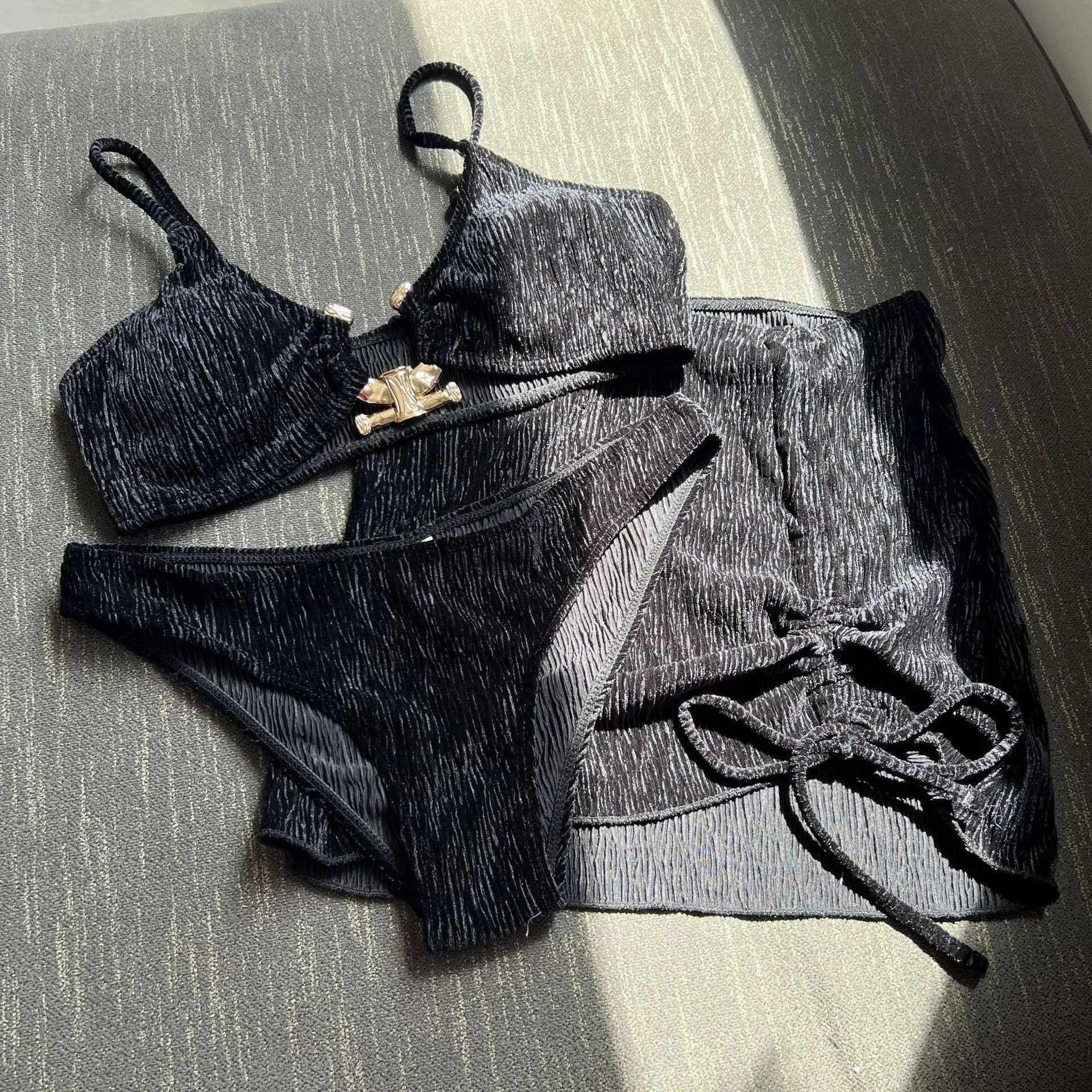 3-Piece Velvet Outlook Bikini Swimsuits with Cover Up 9095