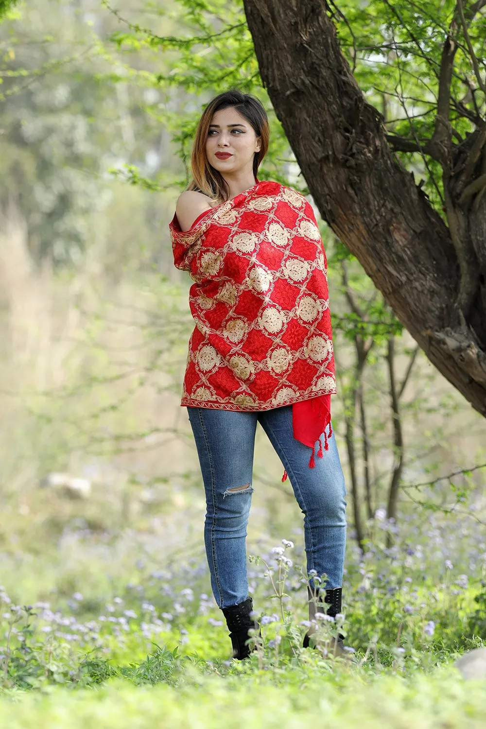 Amazing Red/Maroon Colour Stole With Graceful Dense Jaal Pattern Of Kashmiri Embroidery Makes It An Ideal Wear.
