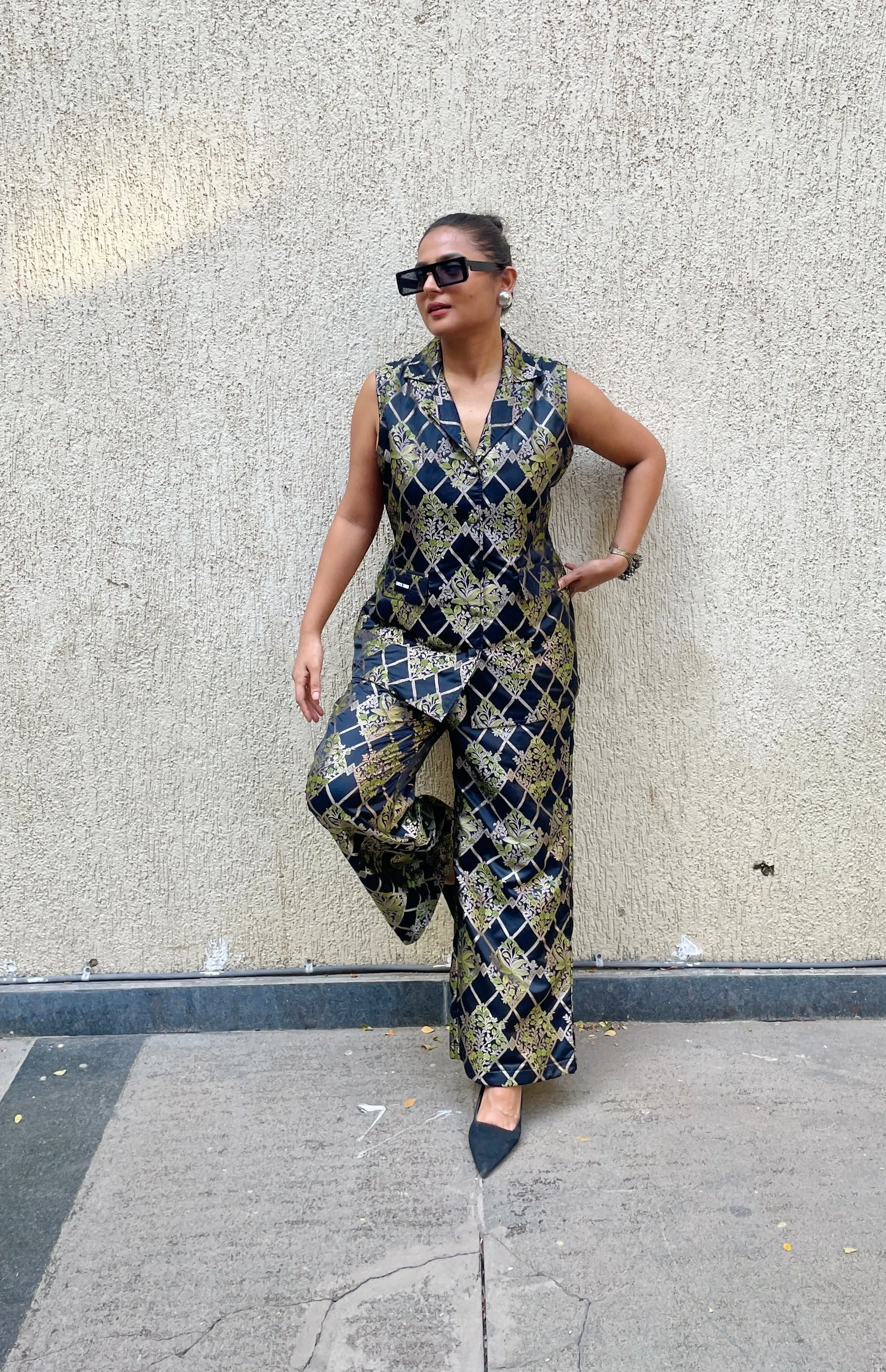Dune Silk Pant Suit In Black