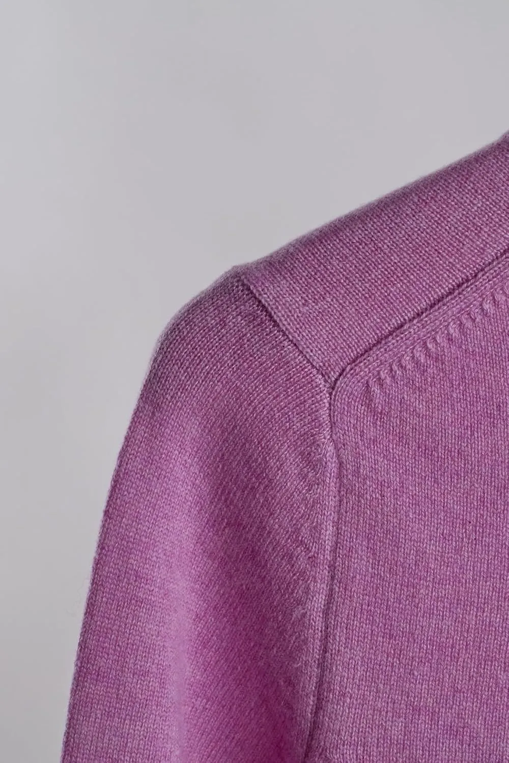 JENNIE LIU Women's 100% Pure Cashmere Long Sleeve Pullover V Neck Sweater