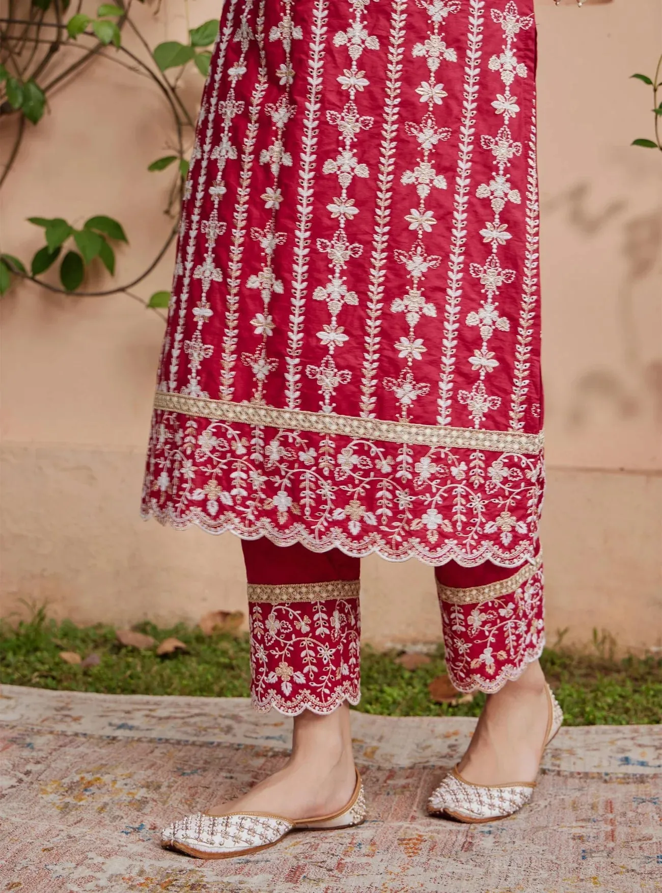 Mulmul Cotton Purvayi Red Kurta with Pant & Dupatta