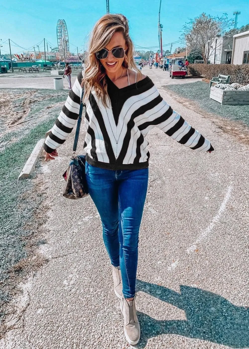 PRETTYGARDEN Women's Fashion Long Sleeve Striped Color Block Knitted Sweater Crew Neck Loose Pullover Jumper Tops