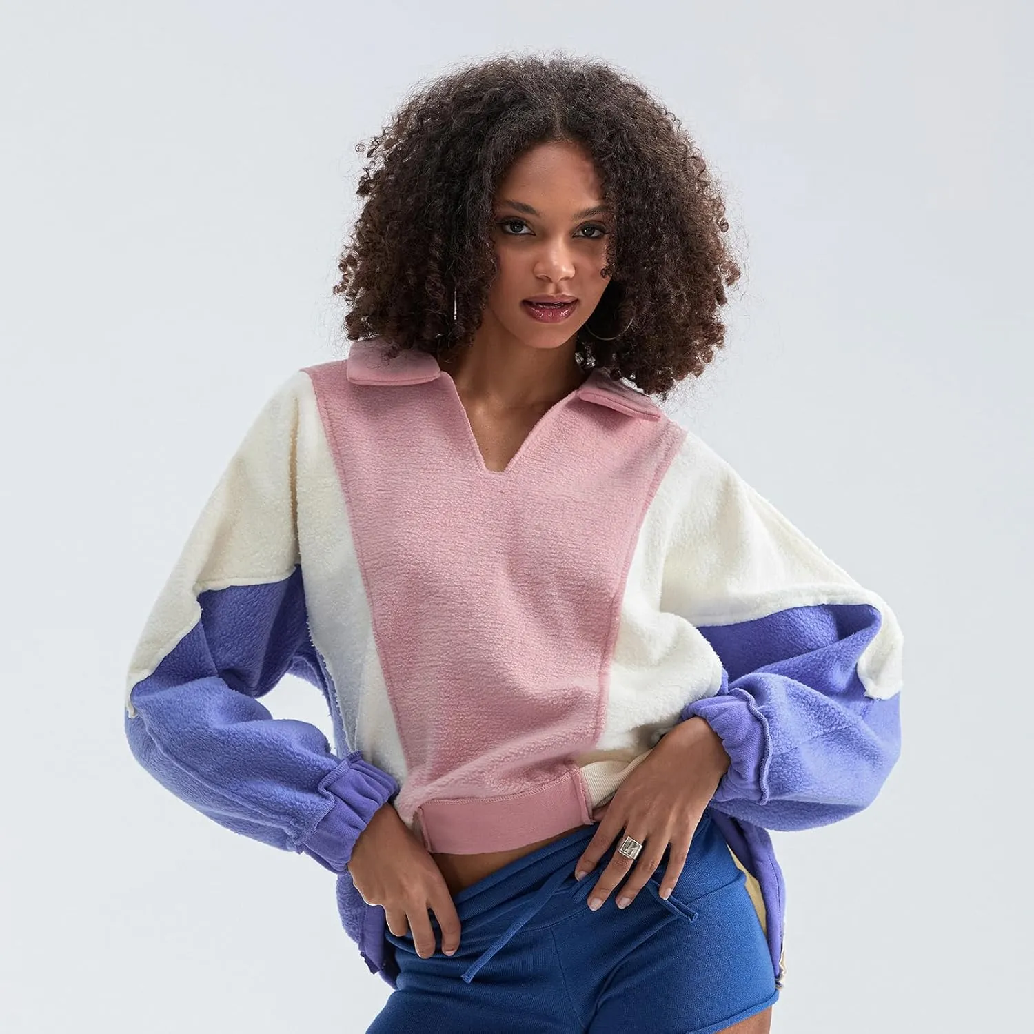 Yuemengxuan Womens Oversized Sweatshirts V-Neck Fleece Hoodies Tops Colorblock Pullover Sweaters Y2k Warm Fall Outfits